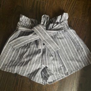 Grey and white tie shorts